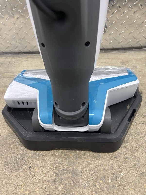 BISSELL CrossWave All-in-One Multi-Surface Wet Dry Vac 2211W gallery