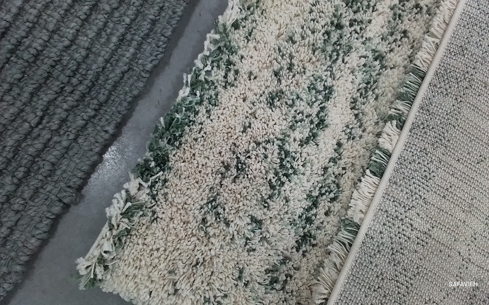 IVORY / GREEN 5'-3" x 7'-6" Back Stain Rug, Reduced Price 1172791369 SGH206Y-5 gallery