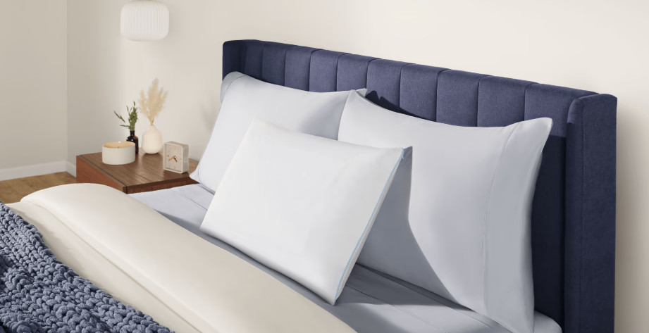TEMPUR-Cloud® Dual Cooling™ Pillow gallery
