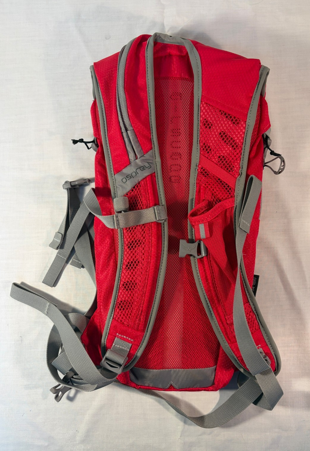 New OSPREY Verve 3 Hydration Backpack Running Hiking Red 2