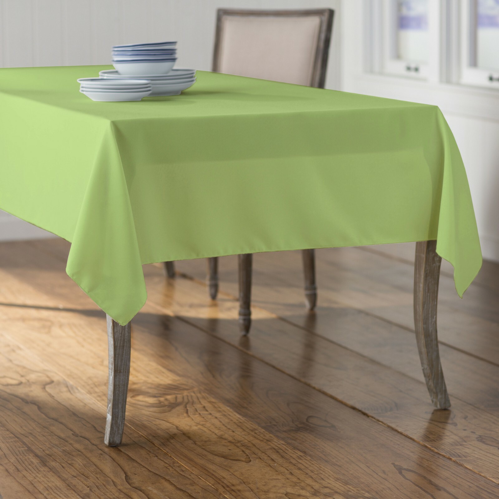 LA Linen Polyester Poplin 60 by 90-Inch Rectangular Tablecloth. Made in USA gallery