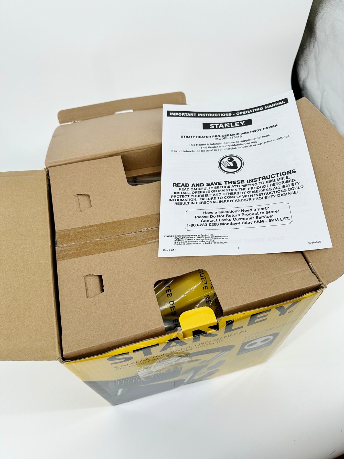 Stanley Utility Heater Pro-Ceramic Pivot Power gallery