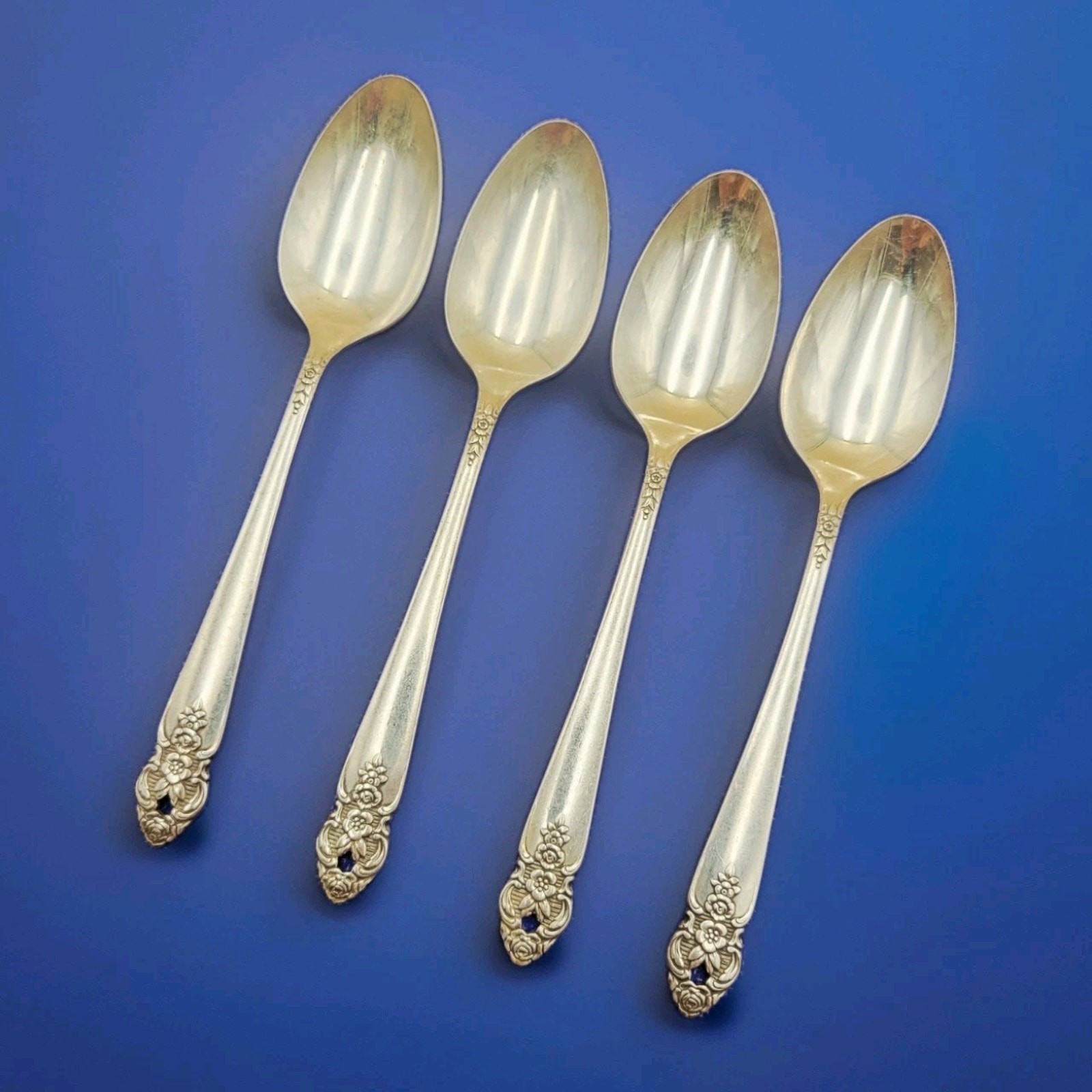 Oneida DISTINCTION SilverPlate Prestige 1951 Silverplate Teaspoon Set of 4 gallery