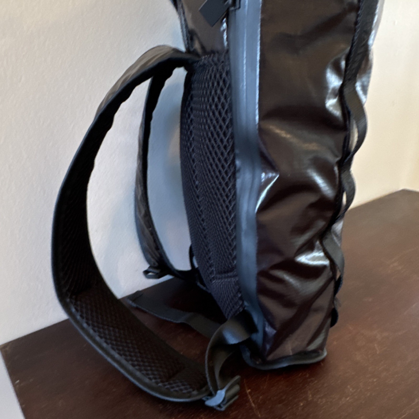 RAINS Sibu Rolltop Rucksack 5