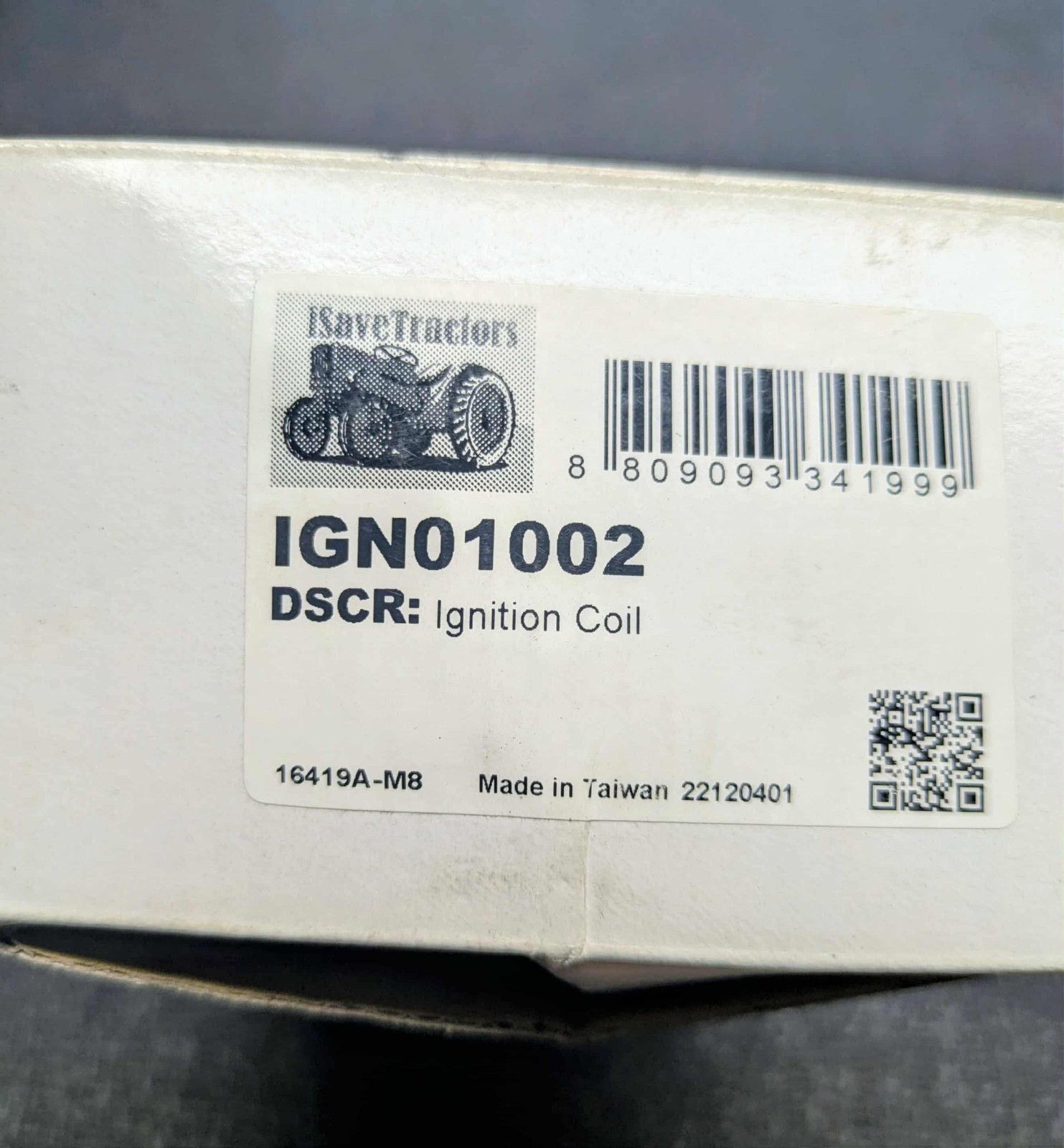 60-01002 DB Electrical Ignition Coil For Farm Tractors gallery