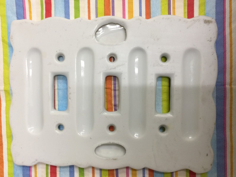 Vintage White Ceramic 3-toggle Light Switch Wall Cover Triple~Acorn Oak~FreeShip gallery