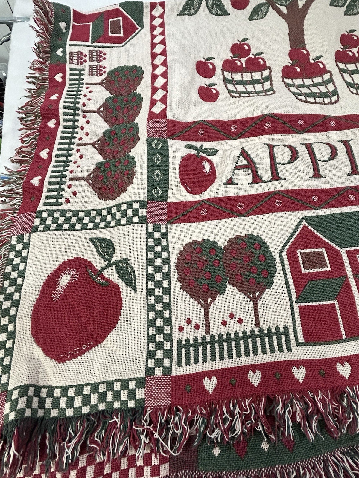 Unbranded Apple Throw blanket red/green beige 68"L x 46"W fringed gallery