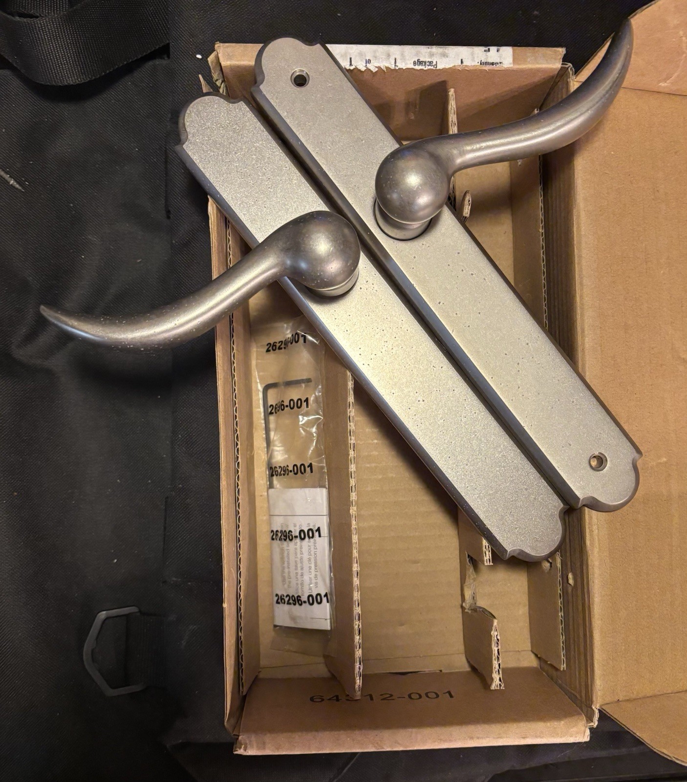Pella Reserve Baldwin Rustiek Inactive Handle Distressed Nickel gallery