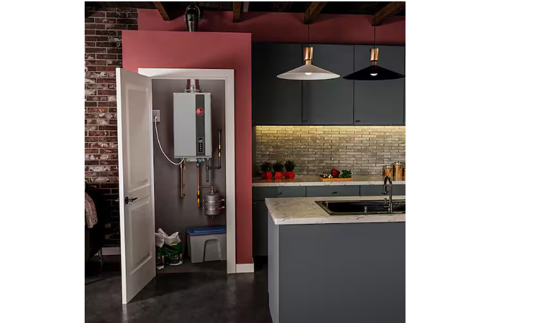 Rheem Performance Plus 9.5 GPM Smart Non-Condensing Indoor LP Tankless Wa Heater gallery