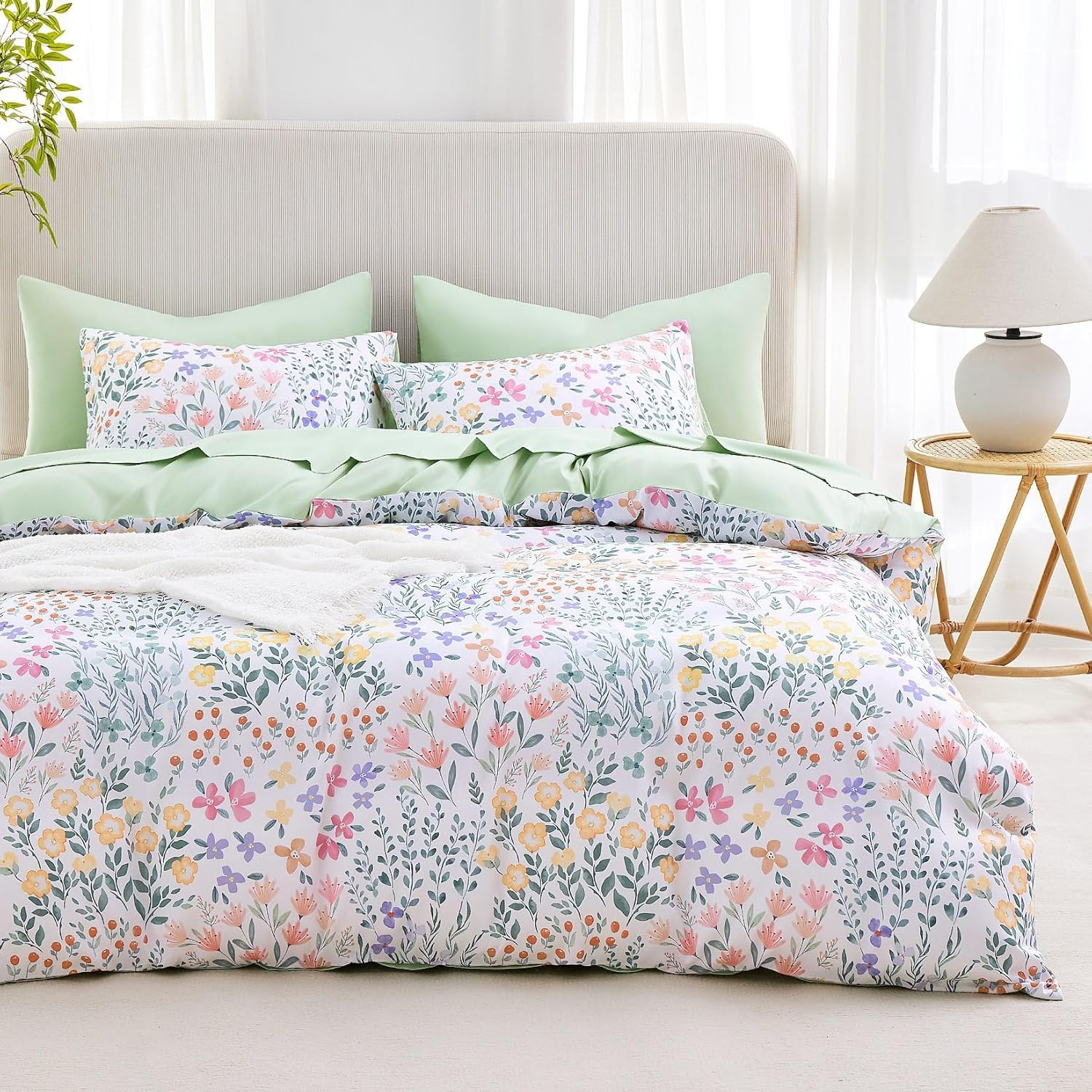 Romantic/Watercolor Wildflowers Pattern Comforter Sets - GG Home gallery