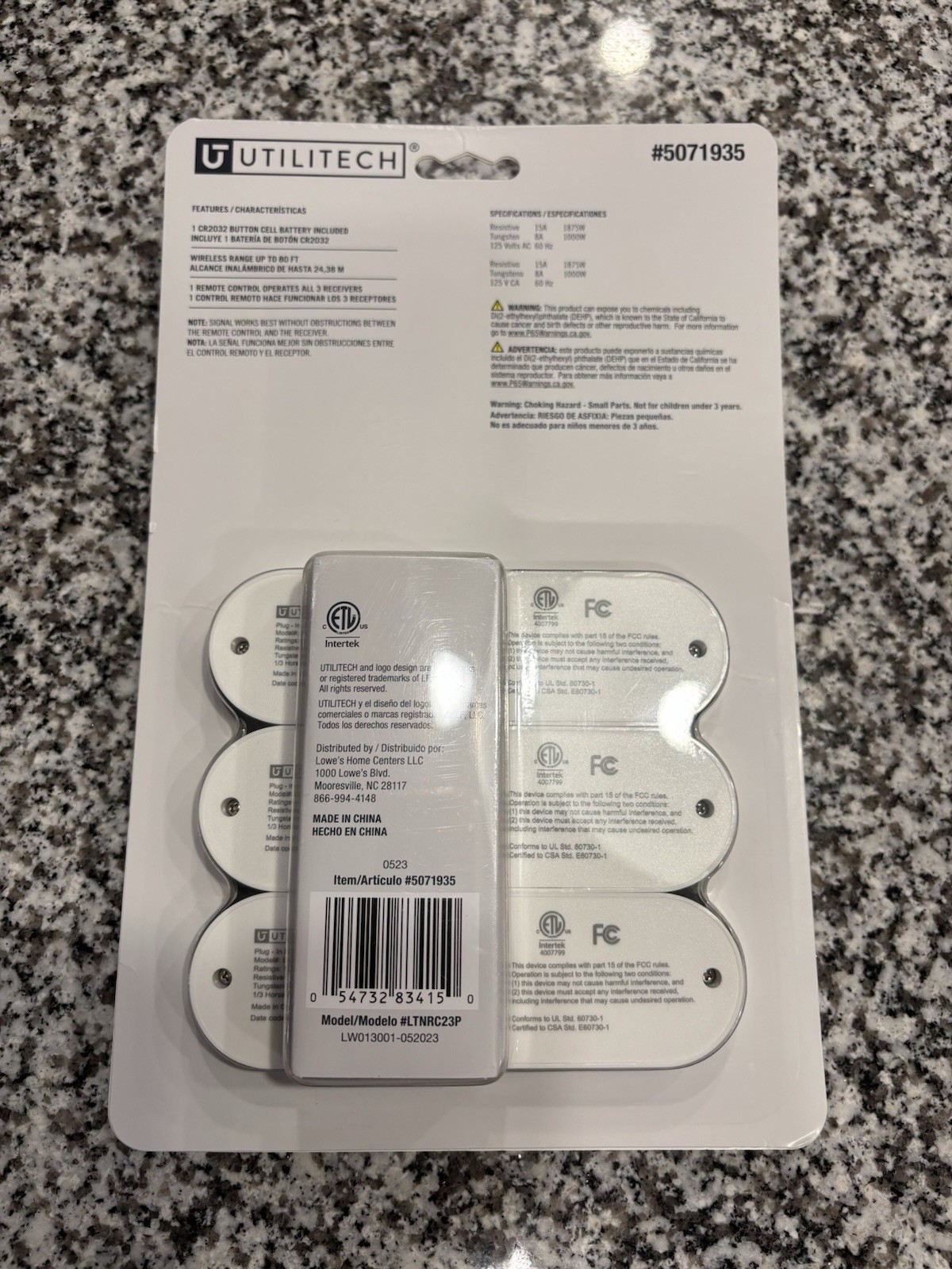 Utilitech 15-Amp Tamper Resistant Decorator Outlet, White 3-Pack gallery
