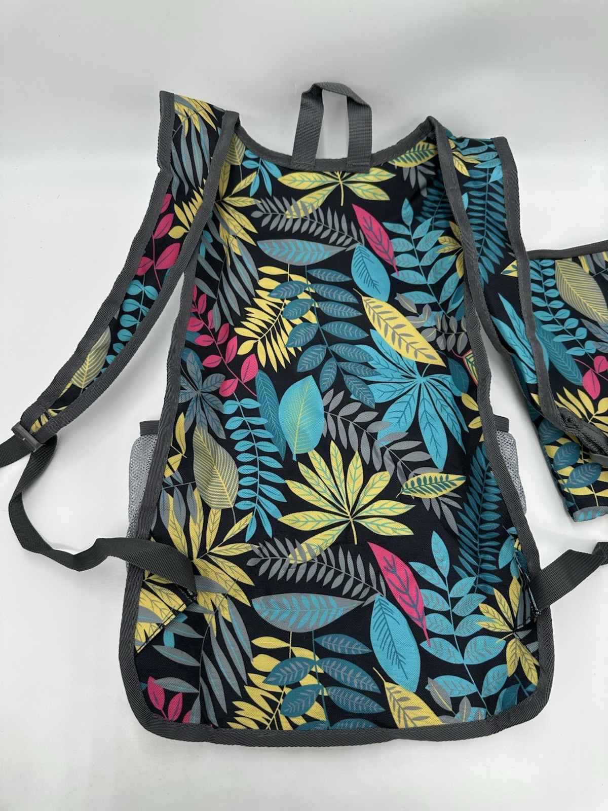 Packable Travel Backpack With Wetbag 3