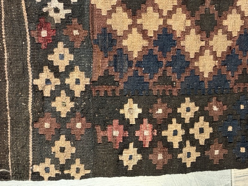 Rug 2 x 3 Rectangular area/ Browns Handmade in Mexico 100% wool. gallery