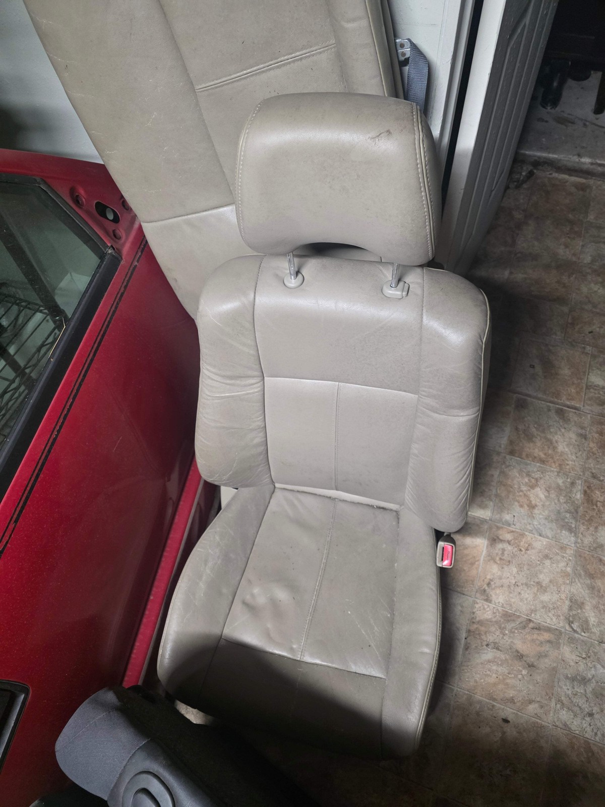 Parting Out 2003 Subaru Outback Limited AWD Manual : Front Seat Assembly - Lots gallery