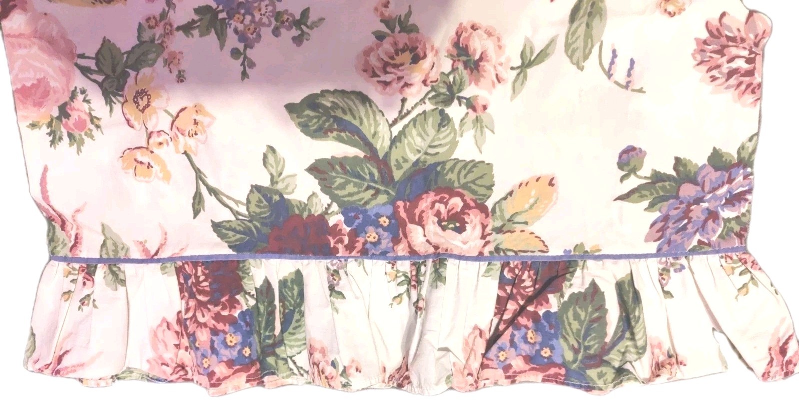 (2) Wamsutta Supercale Pillow Case King Size Floral Ruffled Made In USA gallery