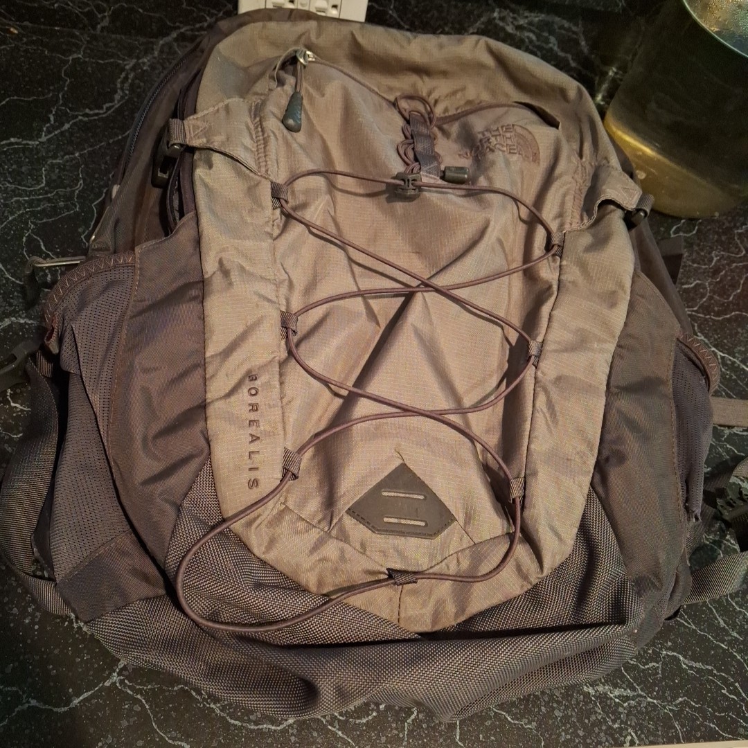 The North Face Borealis Backpack Gray/Black READ