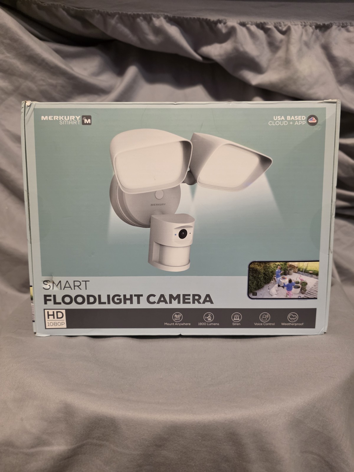 Floodlight Camera HD Surveillance, Motion Alerts & 1800-Lumen Light gallery