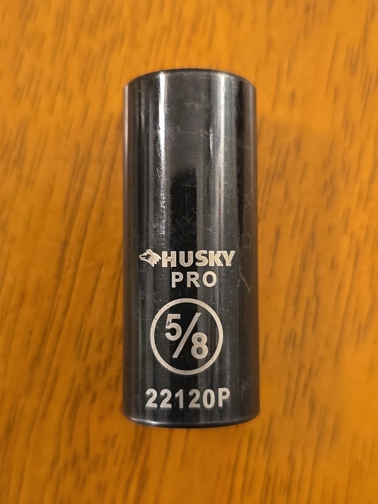 Husky Pro Black Chrome Socket 5/8" SAE 22120P Deep 6 Point 3/8" Drive. R43