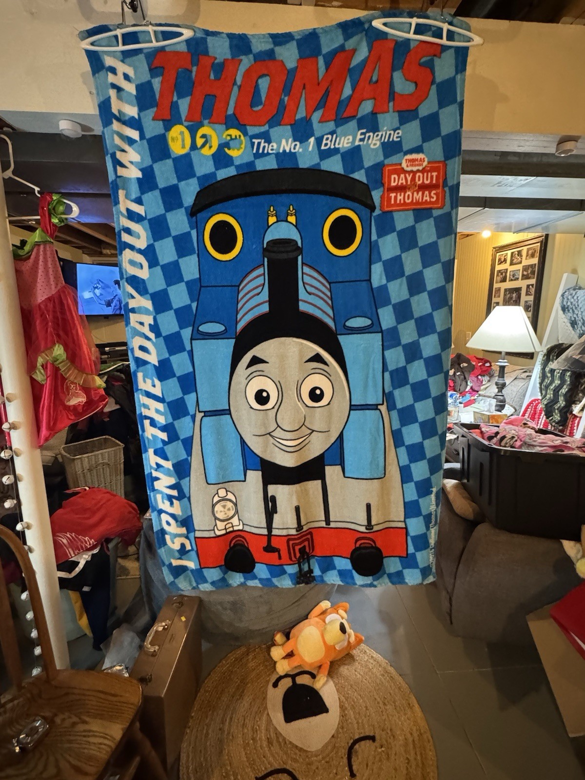 40” X 60” Thomas The Train Fleece Blanket Small Hole Pic In Photos gallery