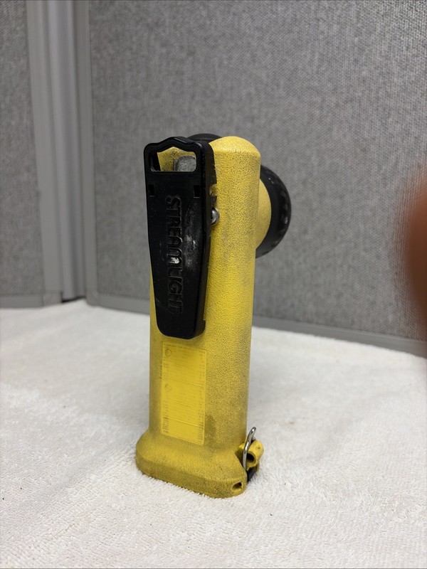 Streamlight Survivor Flashlight Yellow Black Durable Plastic Emergency Light gallery