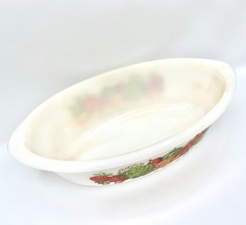 Glasbake Vegetable Medley 1-quart Casserole Dish J-235 Milk Glass gallery