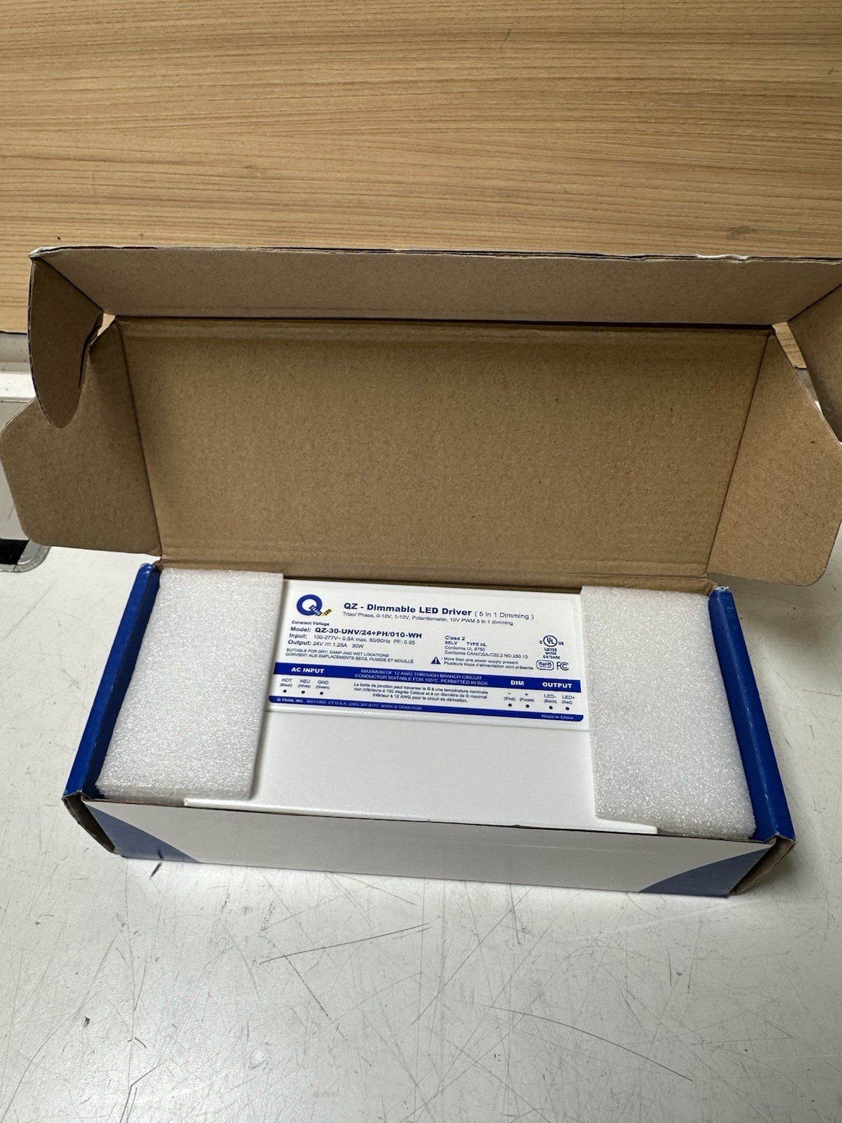 Q-tran Dimmable LED Driver (5 In 1 Dimming)Model QZ-30-UNV/24+PH/010-WH gallery