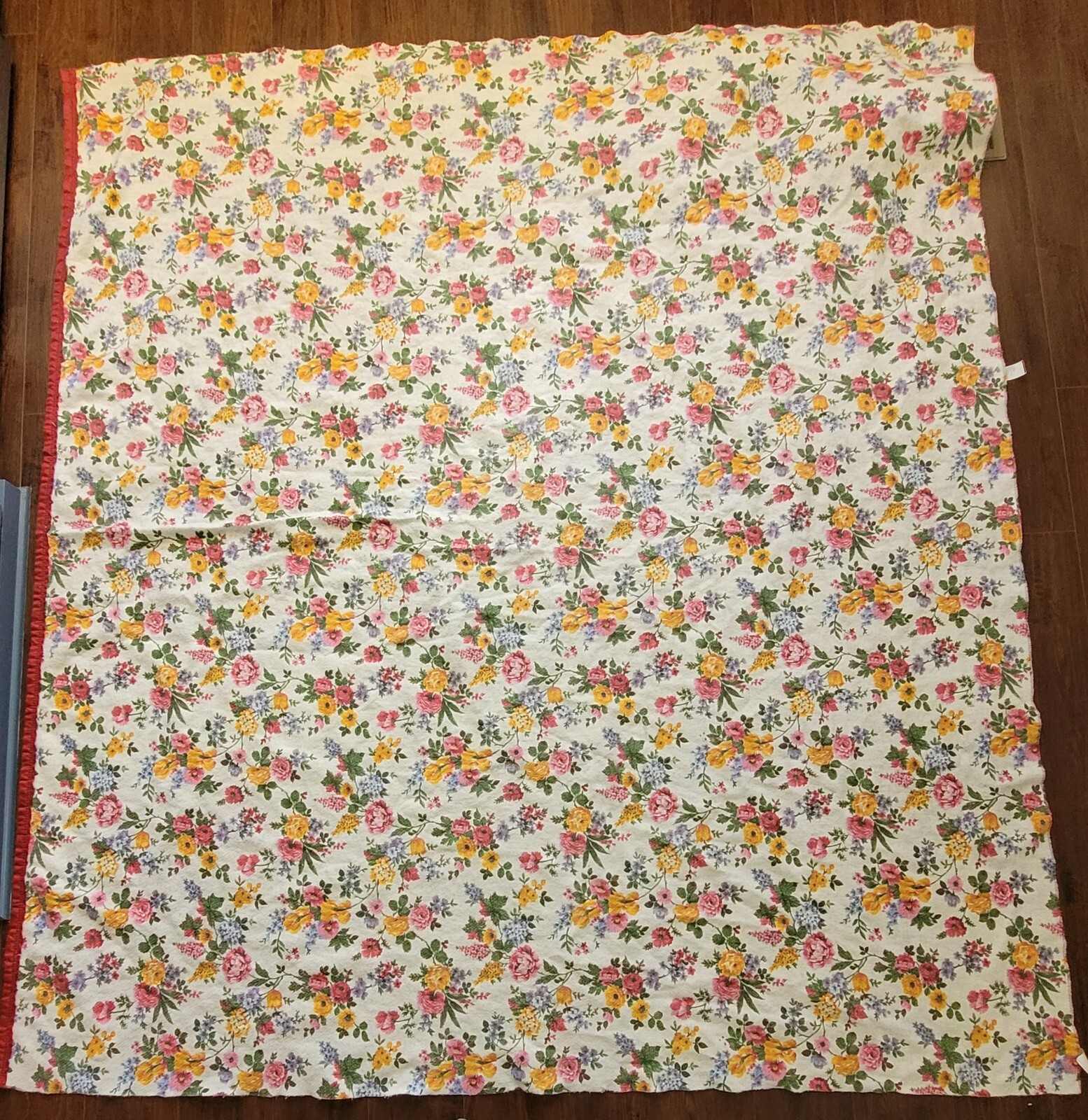 Vintage Florals Nylon Polyester Blanket With Satin Edge Trim 96" X 86" Read Desc gallery