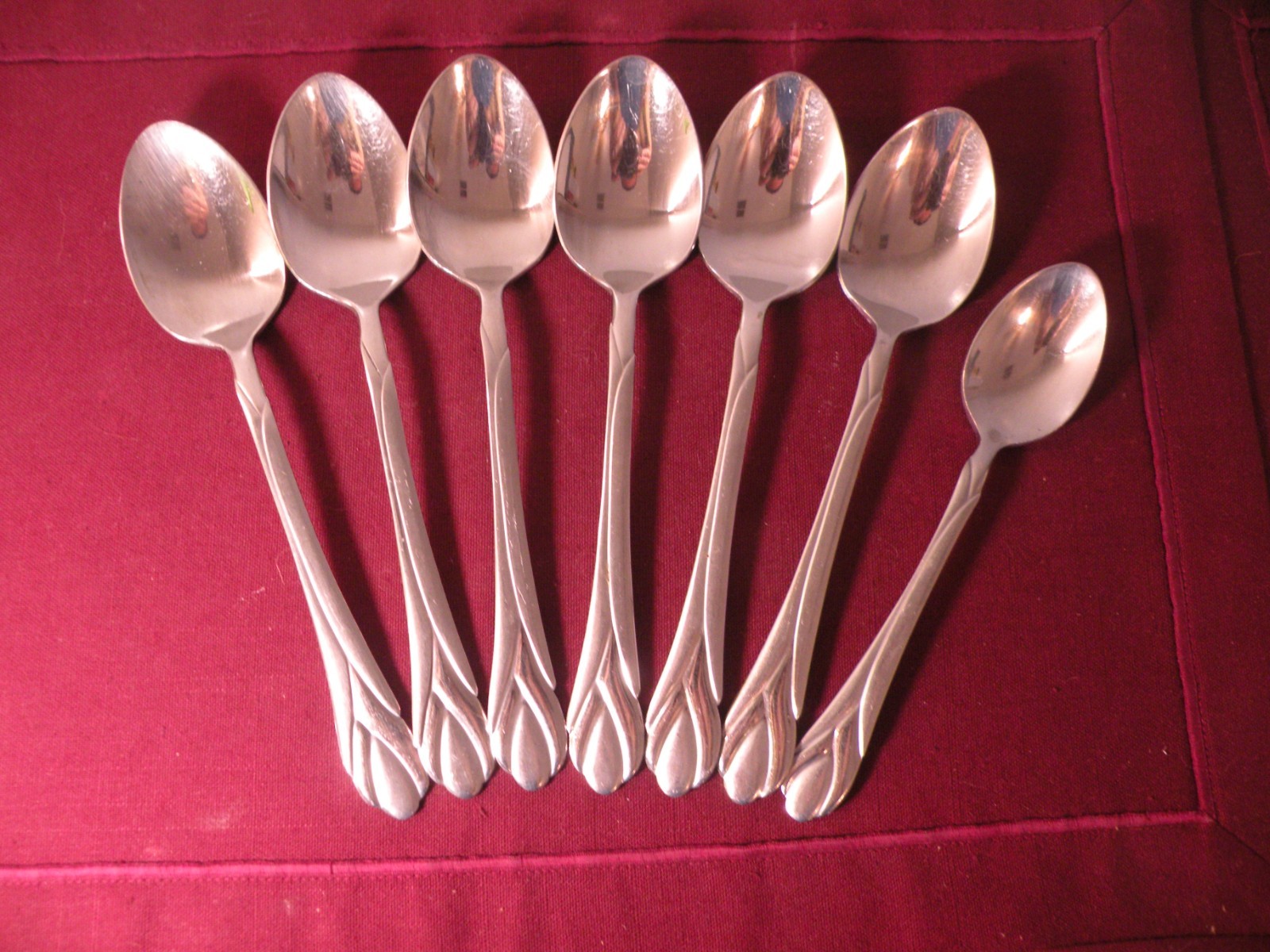 Hampton Lily Frosted Stainless Steel Flatware 6 Oval Soup Spoons & 1 Teaspoon gallery