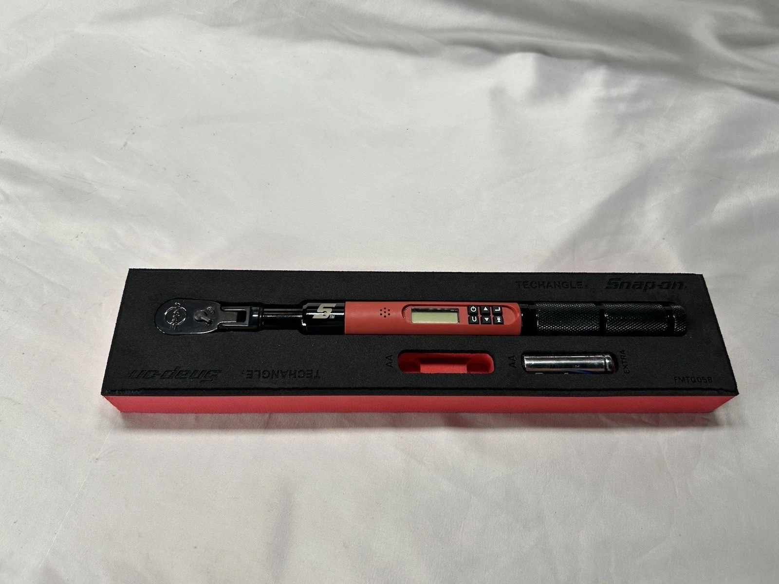 Snap-On ATECH1FS300V 15-300 In-Lb Flex Head Micro Torque Wrench With Foam Nice! gallery