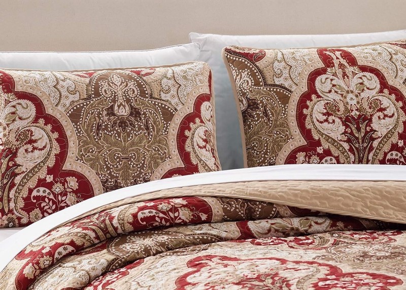 Bedspread Set Damask Pattern Taupe Burgundy Brown New King/California King gallery
