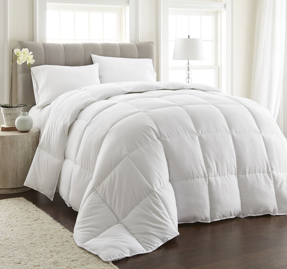 Medium/Light Warmth Down Alternative Comforter Duvet Insert w/ Corner Tabs