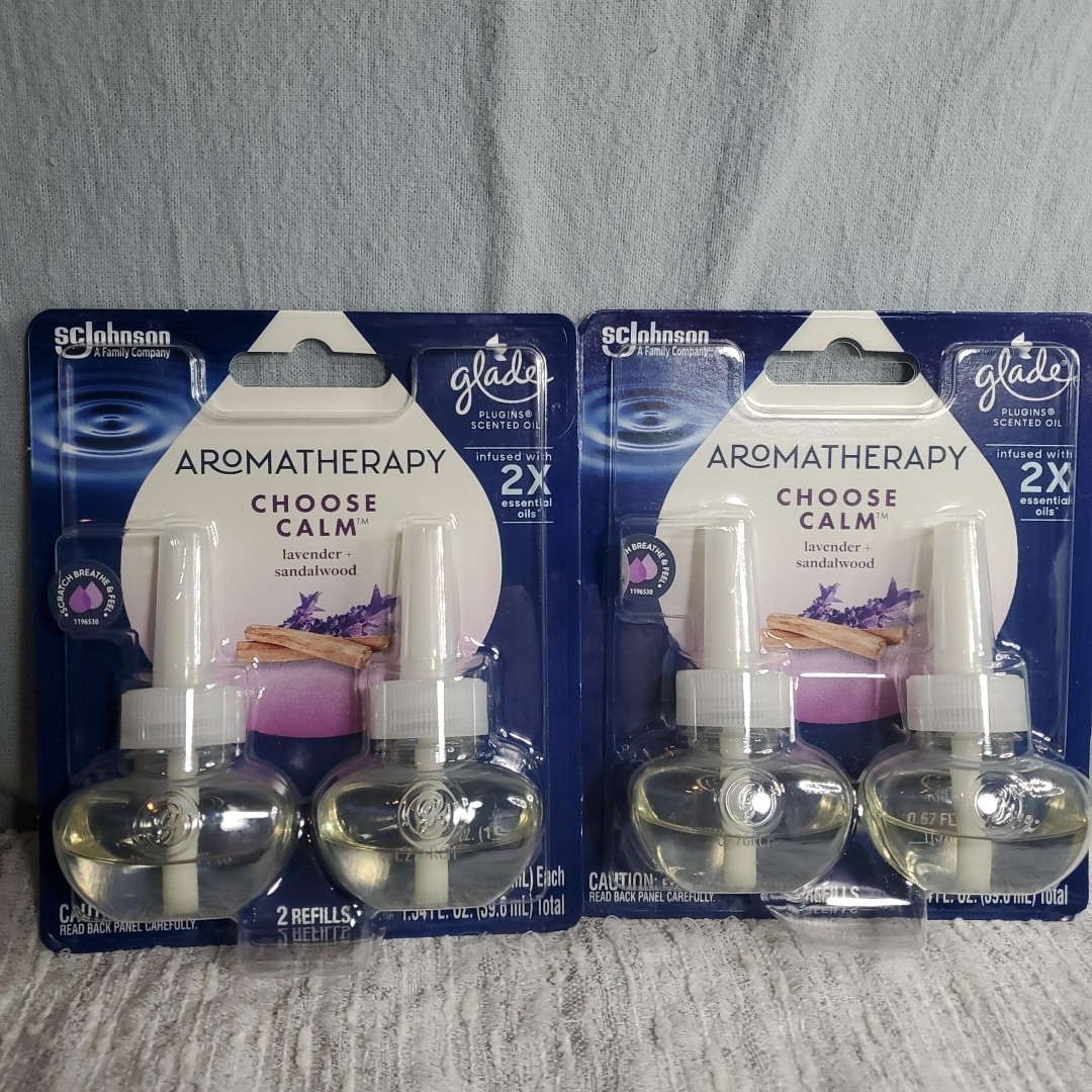 Glade 2.68oz PlugIns Scented Oil Refill Lavender Sandalwood Choose Calm NEW gallery