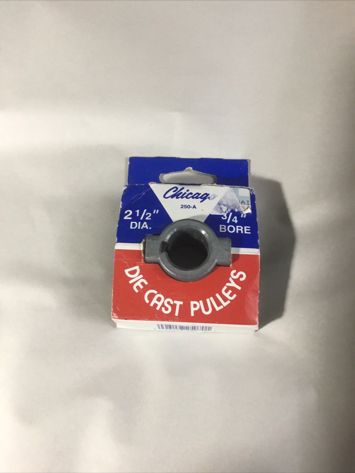 CHICAGO DIE CASTING Single V Grooved Pulley 250-A 21/2 in. x 3/4in Bore 324010-4 gallery