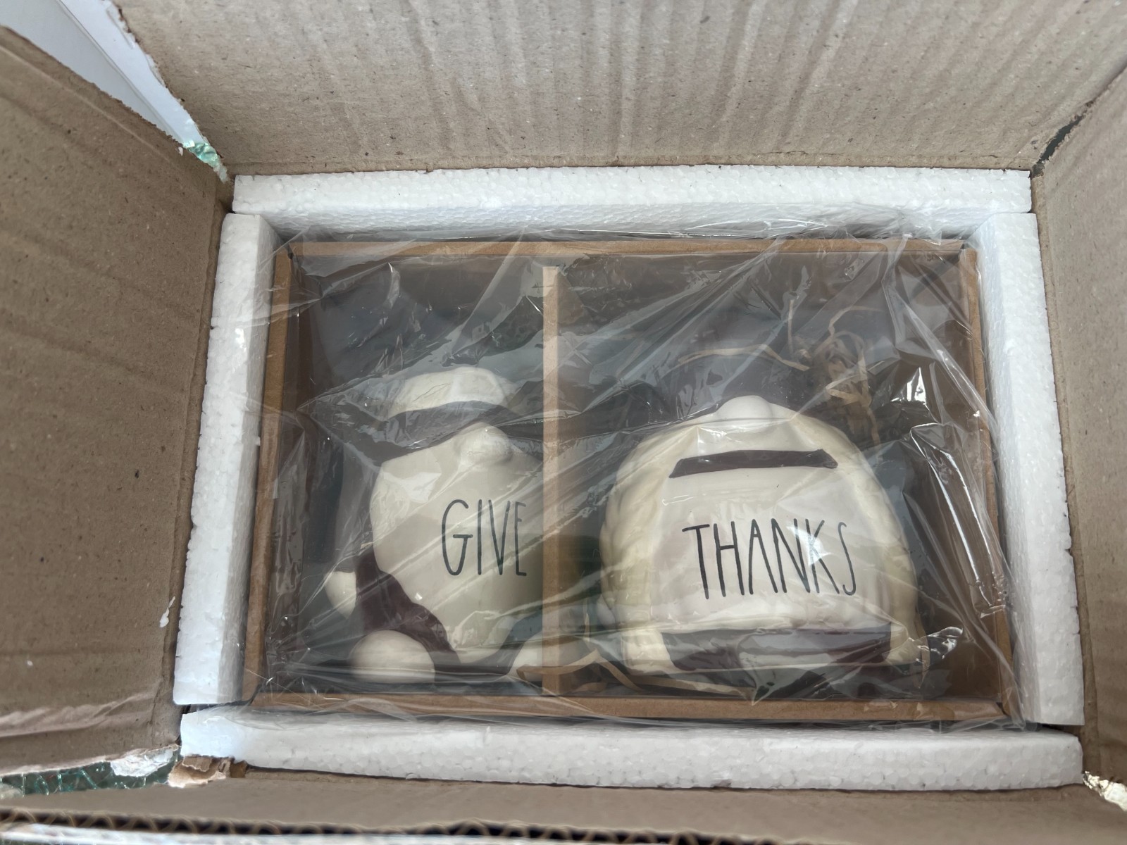 Rae Dunn Gnome GIVE & THANKS 6" Ceramic Figures Thanksgiving Fall Autumn NIB gallery