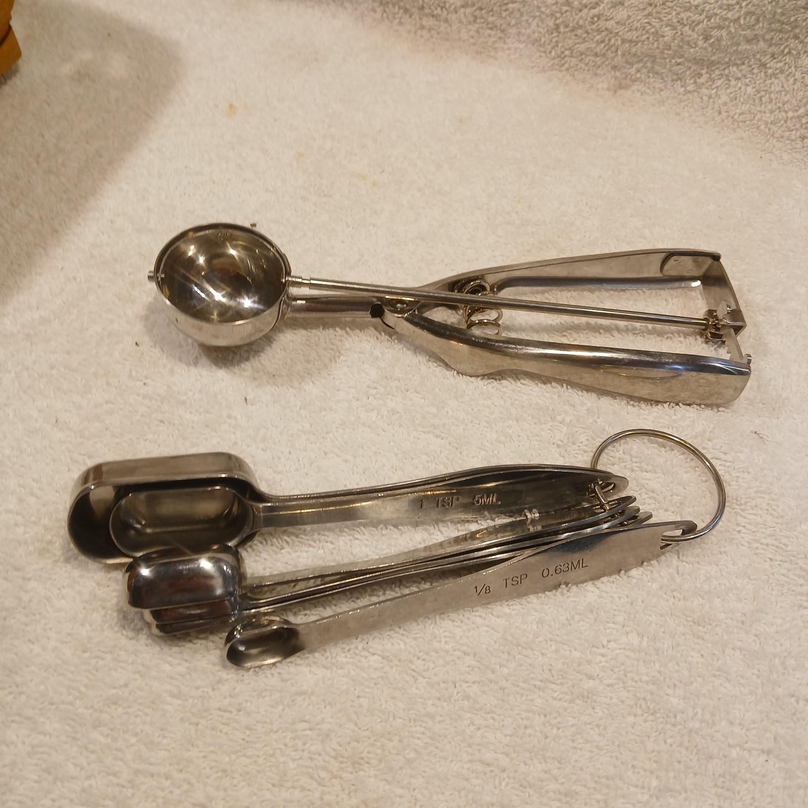 Oneida Kitchen Utensils Measuring 6ct Spoon Set 1/4tsp-1tbsp Stainless Plus Melo gallery