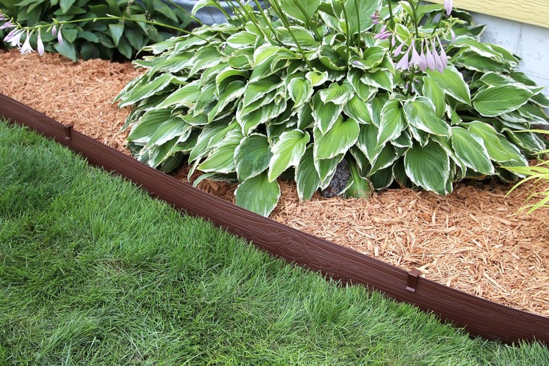 MASTER MARK 5 in x 40 ft Coiled Garden Edging with 10 Stakes Brown gallery