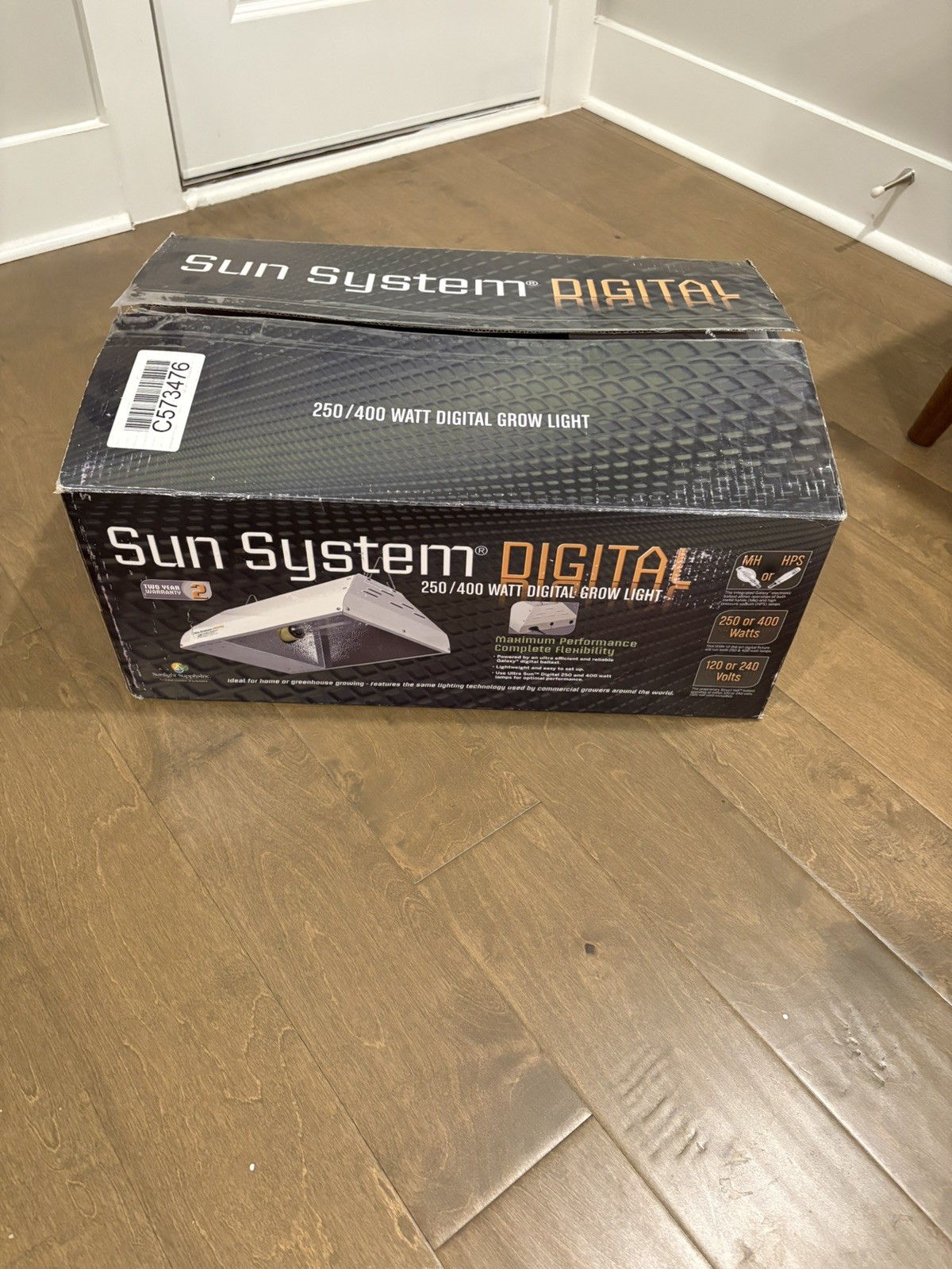 Sun System Digital 250/400 Watt Digital Grow Light and Sun Blaze 21 T5 Light gallery