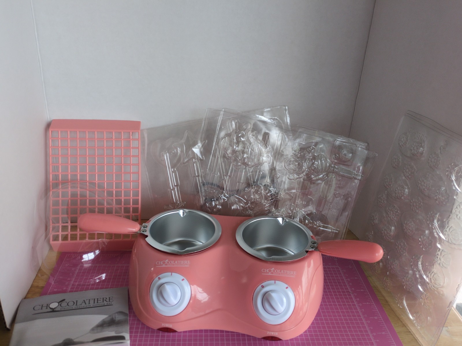 250ml Commercial Electric Melter Machine Candy Chocolate Making Melting Pot gallery