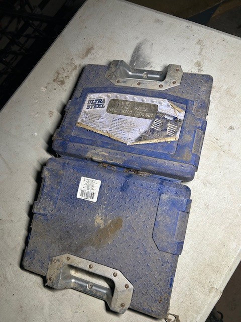 Plastic rachets tools box - box only no tools included gallery