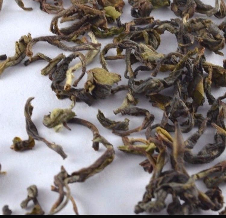 PREMIUM Darjeeling Tea | Exotic First Flush 2019 Black Loose Leaf Tea | SFTGFOP gallery