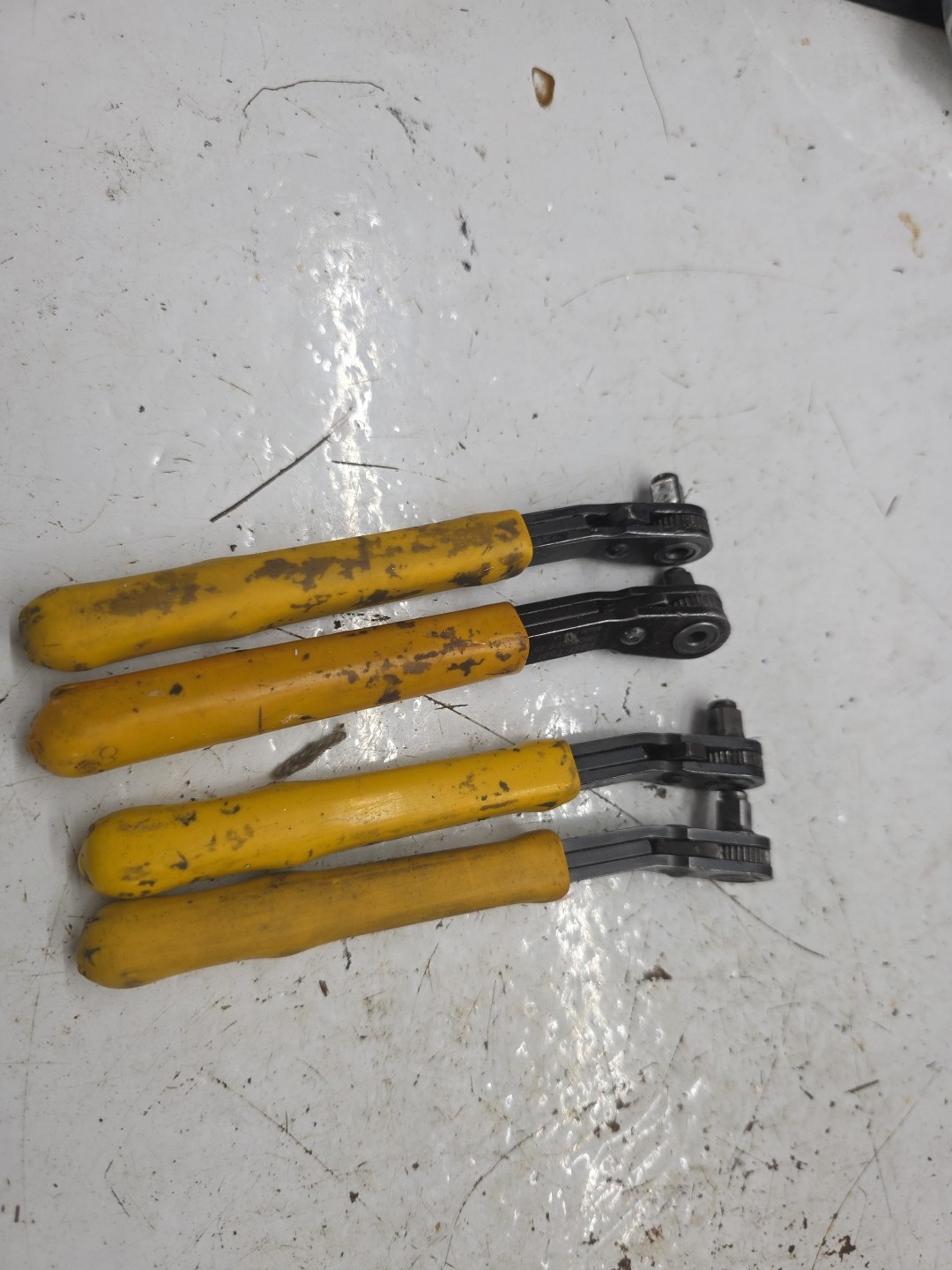 Aircraft tools 1/4 Drive Hi Torque Omega Tech Hi Lok Roller Ratchet 200 LBS-IN gallery