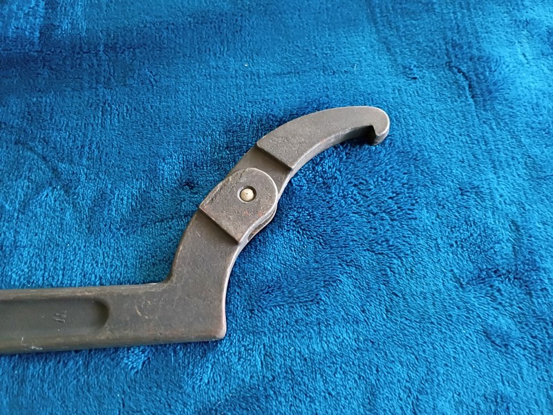 Vintage Williams 474 Adjustable Hook Spanner Wrench 2" to 4-3/4" USA . gallery