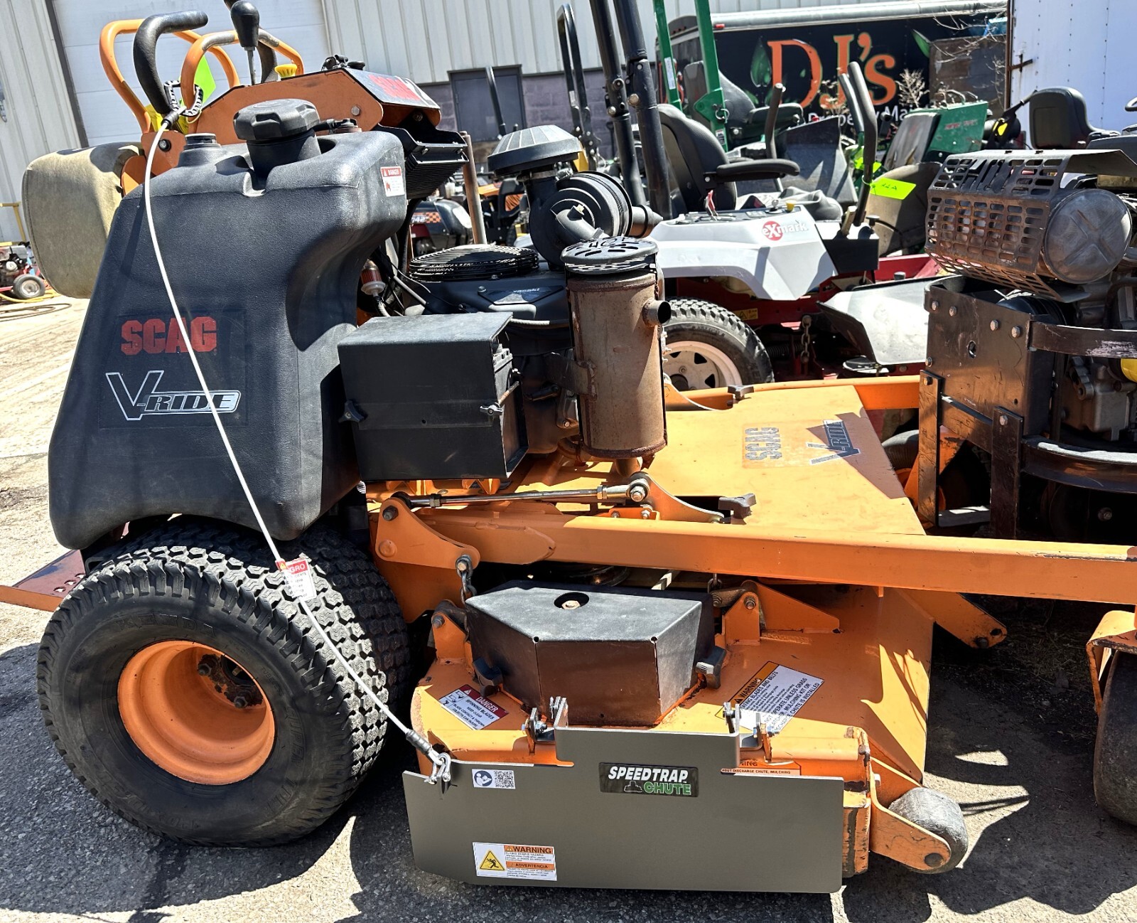 Speedtrap® Chute Blocker Scag® V-Ride 52" & 61" Mowers (2min install! gallery