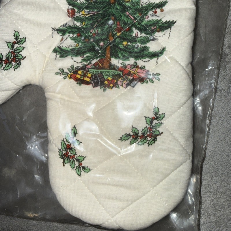 New In Package SPODE Christmas Tree Oven Mitt Sz 13" X 7" gallery