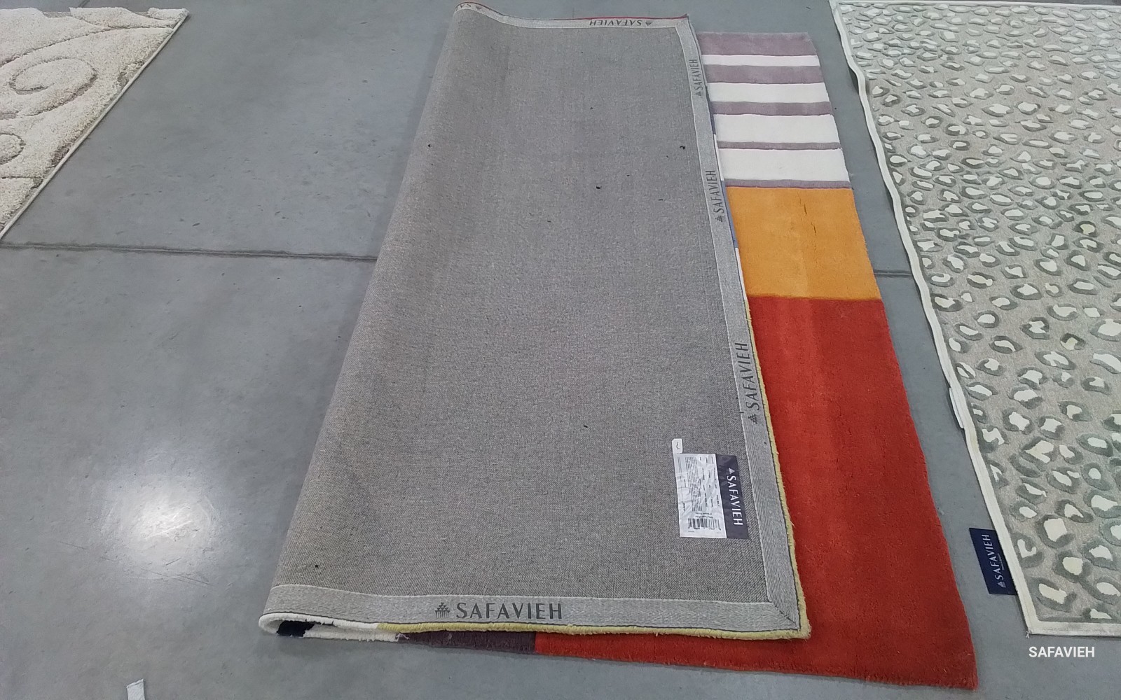 IVORY / MULTI 7'-0" x 7'-0" Flaw in Rug, Reduced Price 1172780826 FTV120A-7SQ gallery