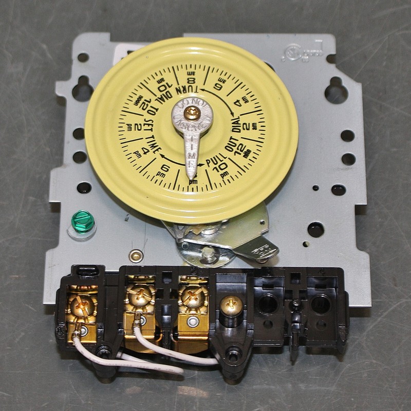 Intermatic Mechanical Timer T101M, 120V AC, SPST Switch Mechanism, for T100 gallery