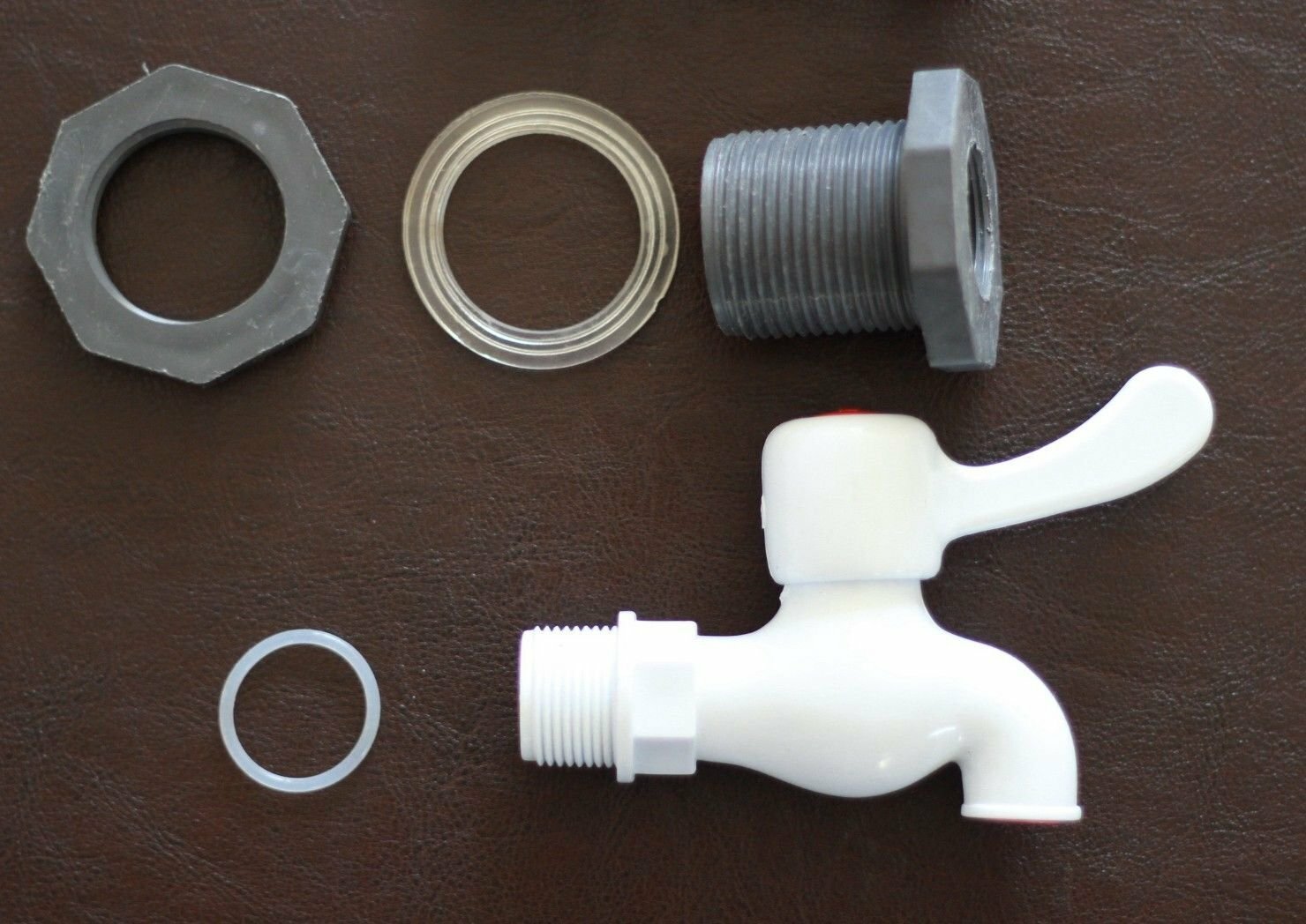 RAINPAL RBS100 Plastic Rain Barrel Spigot Kit(with Bulkhead Fitting) gallery