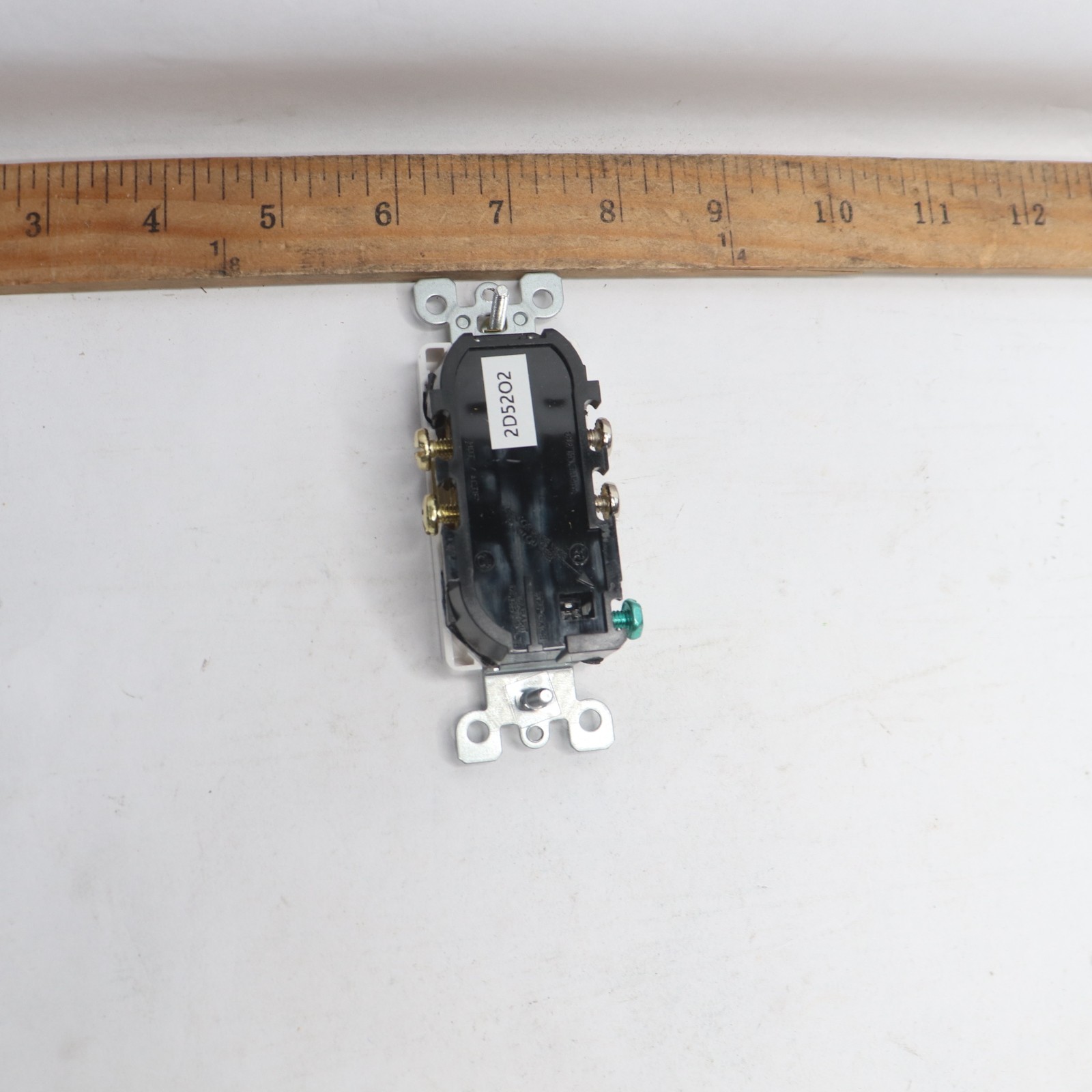 Leviton Decora Tamper Resistant Duplex Receptacle Outlet White 20A 125V T5825 gallery