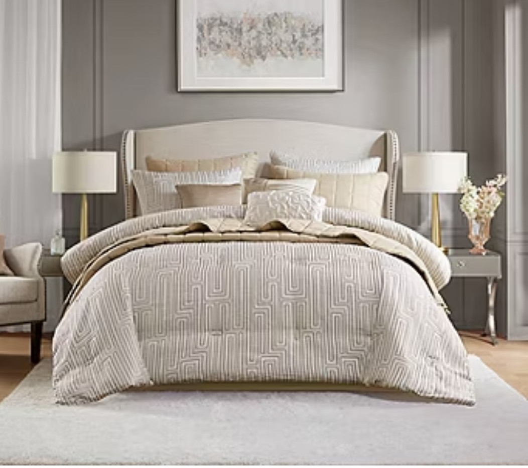 Gold/White Geometric Metallic Thread Weaves 10pc Cali King Comforter10 Piece Set gallery