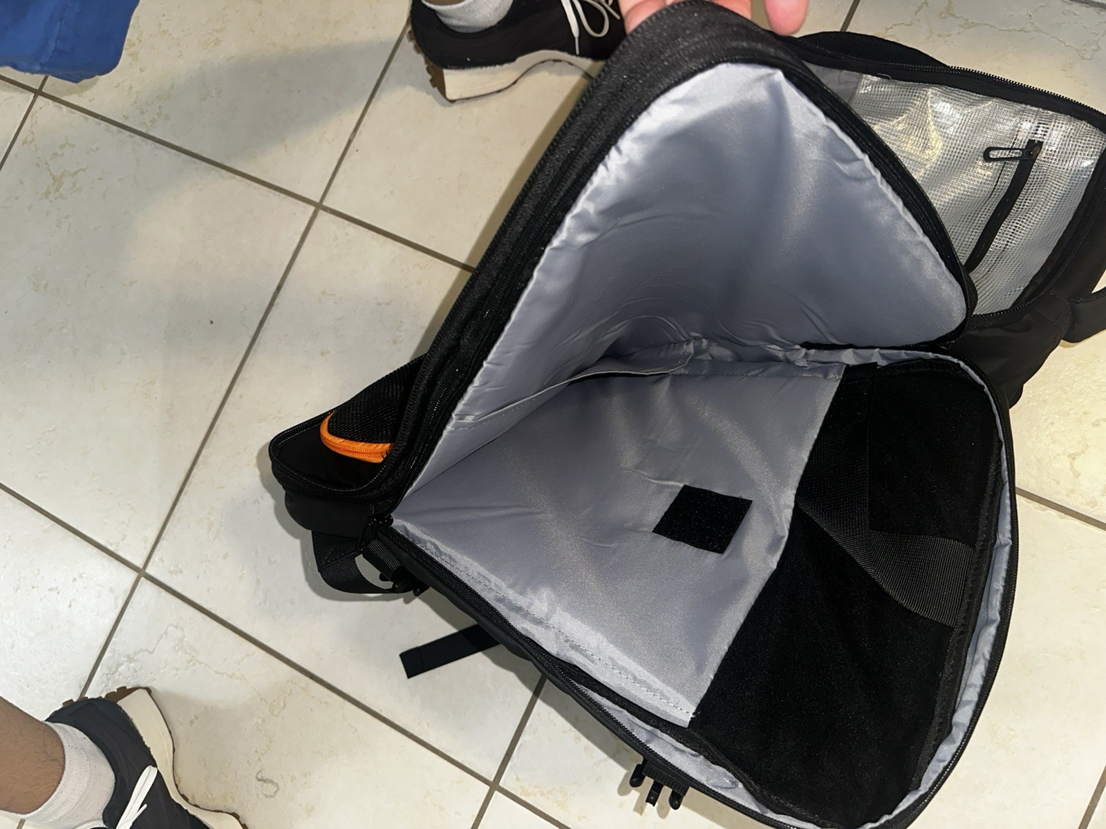 BANGE Large Capacity Black Backpack for Travel Official 4